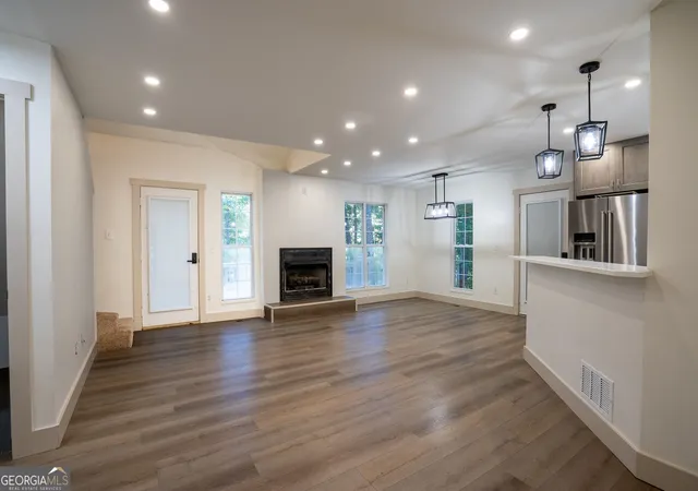 Photo 4 of Single family home for sale at 3767 US Hwy 27, Buchanan, GA 30113 | MLS# 10838926 | Listing updated on 2026-10-06