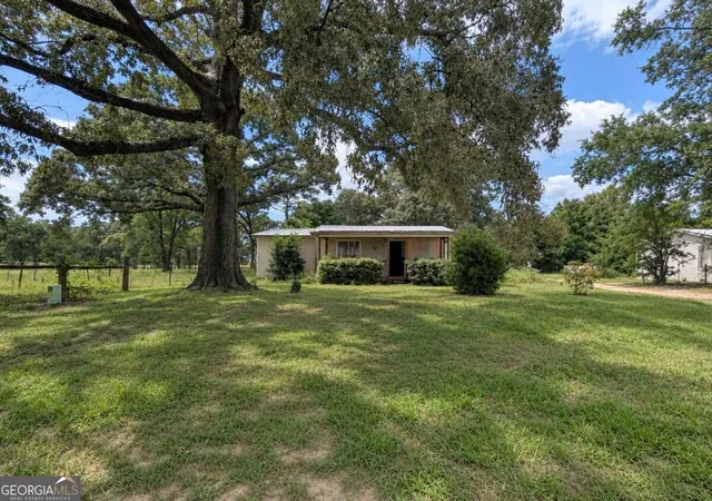 Photo 1 of Single family home for sale at 144 Hales Landing Rd, Bainbridge, GA 39817 | MLS# 10841897 | Listing updated on 2026-09-22