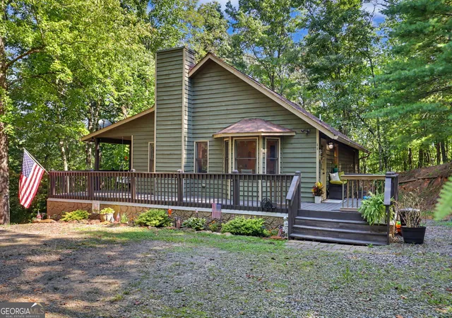 Photo 2 of Single family home for sale at 44 Fieldcrest Dr, Murphy, NC 28906 | MLS# 10843769 | Listing updated on 2026-09-16