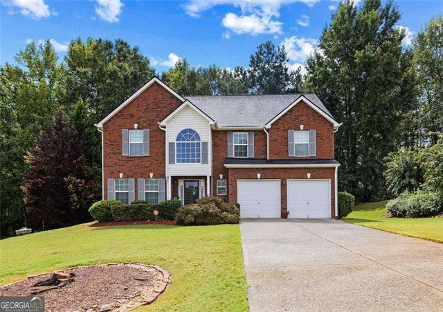 Single family home for sale at 1835 Winding Xing Trl, Fairburn, GA 30213 | MLS# 10846367