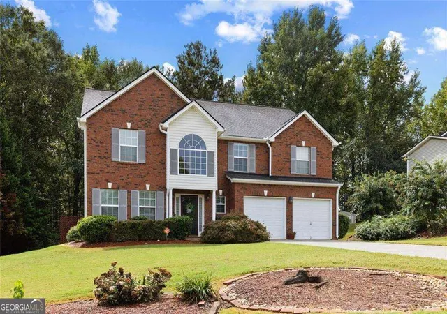 Photo 2 of Single family home for sale at 1835 Winding Xing Trl, Fairburn, GA 30213 | MLS# 10846367 | Listing updated on 2026-09-30