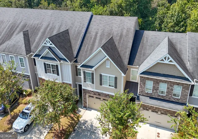 Photo 2 of Townhouse for sale at 1008 Candela Ln, Smyrna, GA 30082 | MLS# 10845881 | Listing updated on 2026-10-05
