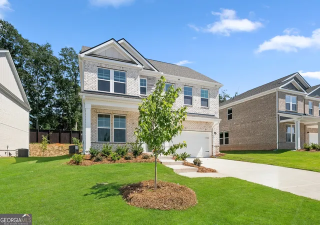 Photo 3 of Single family home for sale at 652 Leafy Branch Wy, Mcdonough, GA 30253 | MLS# 10821053 | Listing updated on 2026-09-24