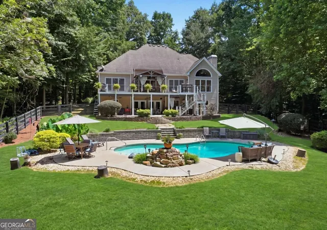 Photo 2 of Single family home for sale at 134 Birmingham Walk, Alpharetta, GA 30004 | MLS# 10837480 | Listing updated on 2026-09-15