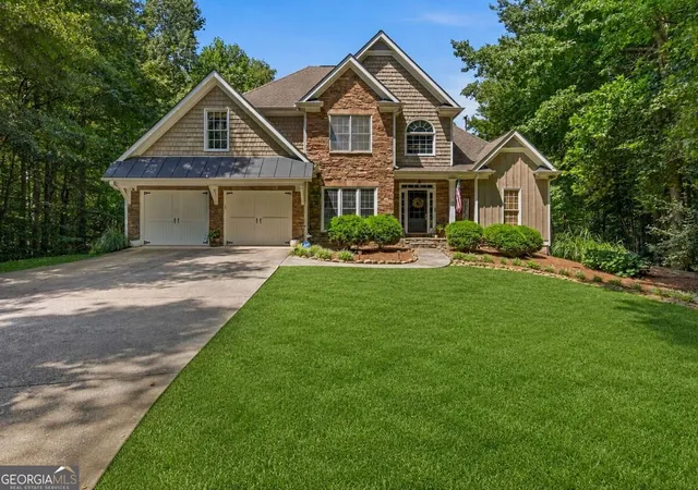 Photo 3 of Single family home for sale at 134 Birmingham Walk, Alpharetta, GA 30004 | MLS# 10837480 | Listing updated on 2026-09-15