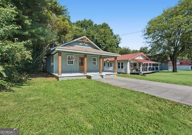 Photo 4 of Single family home for sale at 178 White Antelope St, Waleska, GA 30183 | MLS# 10844155 | Listing updated on 2026-09-11