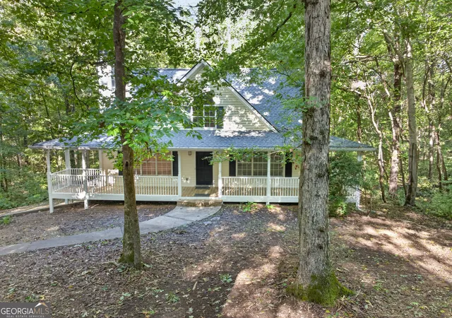 Photo 3 of Single family home for sale at 140 Shadow Hills Ln, Dawsonville, GA 30534 | MLS# 10874438 | Listing updated on 2026-10-30