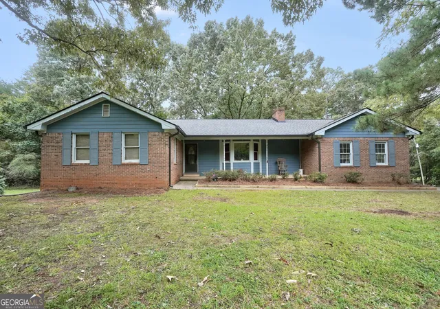 Photo 2 of Single family home for sale at 3483 Monica Ln Sw, Conyers, GA 30094 | MLS# 10853724 | Listing updated on 2026-09-26