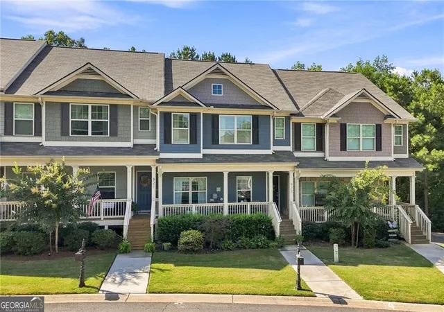 Townhouse for sale at 823 Ash St, Holly Springs, GA 30114 | MLS# 10839190