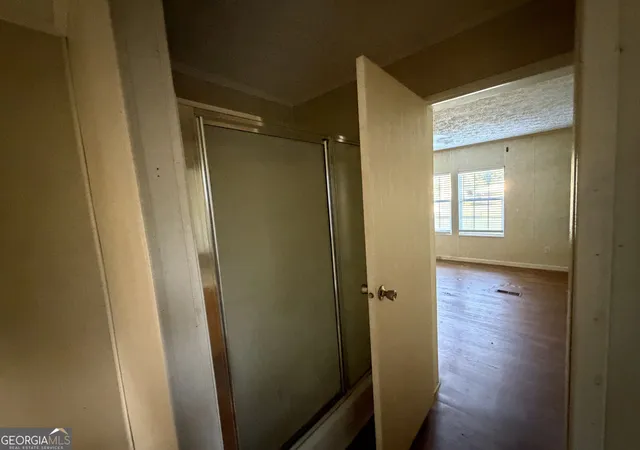 Photo 4 of Manufactured home for sale at 206 Benifield Dr, Lavonia, GA 30553 | MLS# 10847959 | Listing updated on 2026-09-17