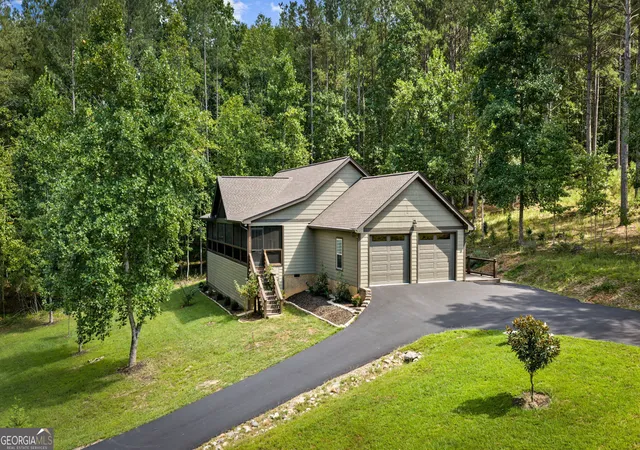 Photo 1 of Single family home for sale at 105 Loftis Mtn Rd, Blairsville, GA 30512 | MLS# 10849315 | Listing updated on 2026-10-02