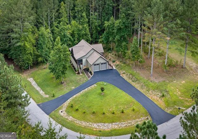 Photo 2 of Single family home for sale at 105 Loftis Mtn Rd, Blairsville, GA 30512 | MLS# 10849315 | Listing updated on 2026-10-02
