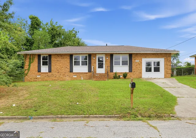 Photo 1 of Single family home for sale at 3323 Hillis Rd, Augusta, GA 30906 | MLS# 10846210 | Listing updated on 2026-09-30