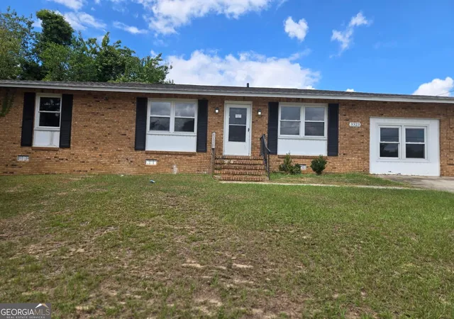 Photo 3 of Single family home for sale at 3323 Hillis Rd, Augusta, GA 30906 | MLS# 10846210 | Listing updated on 2026-09-30