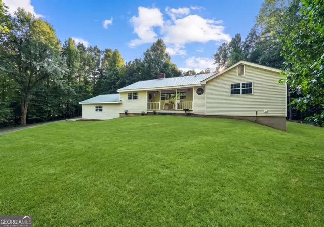 Photo 1 of Single family home for sale at 109 Lakeview Cir, Cumming, GA 30040 | MLS# 10839723 | Listing updated on 2026-09-11