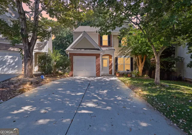 Photo 1 of Single family home for sale at 195 Cool Weather Dr, Lawrenceville, GA 30045 | MLS# 10843420 | Listing updated on 2026-09-10