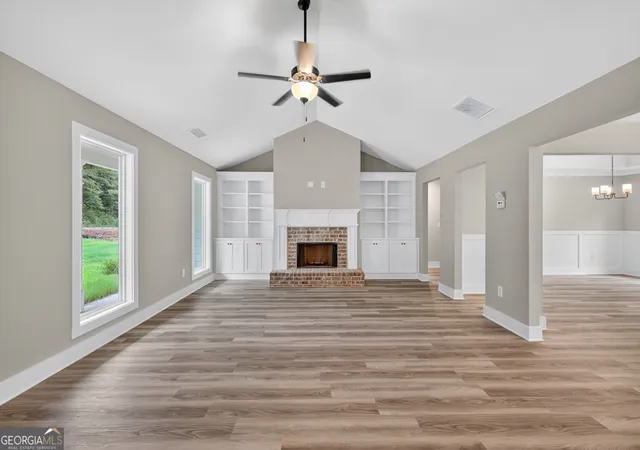 Photo 2 of Single family home for sale at 143 Wards Crk Rd #2, Toccoa, GA 30577 | MLS# 10737883 | Listing updated on 2026-09-05