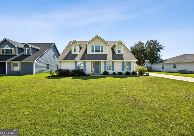 Photo 3 of Single family home for sale at 608 Victorias Cir, St. Marys, GA 31558 | MLS# 10849146 | Listing updated on 2026-10-02