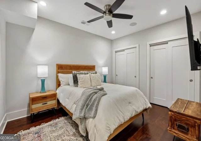Photo 3 of Condo for sale at 307 Canton Way, Roswell, GA 30075 | MLS# 10839693 | Listing updated on 2026-09-17