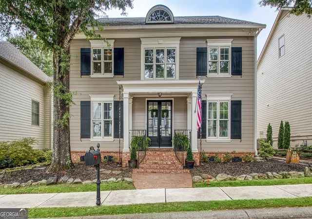 Photo 1 of Single family home for sale at 122 Middleton Dr, Peachtree City, GA 30269 | MLS# 10853375 | Listing updated on 2026-10-09