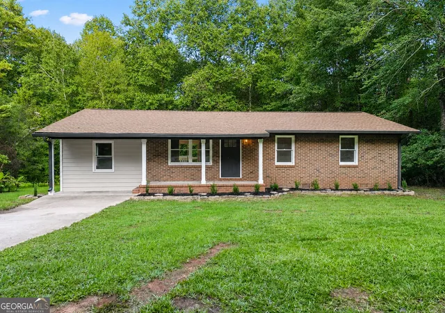 Photo 1 of Single family home for sale at 937 Sam Craven Rd, Cleveland, GA 30528 | MLS# 10829925 | Listing updated on 2026-09-07