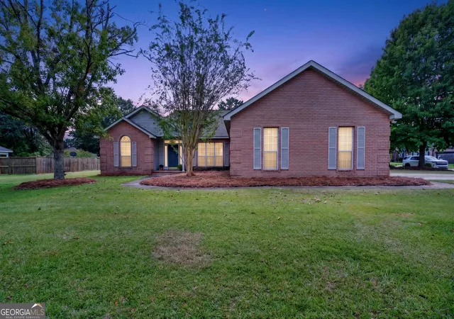 Photo 1 of Single family home for sale at 107 Ivey Ct, Warner Robins, GA 31088 | MLS# 10848309 | Listing updated on 2026-09-17