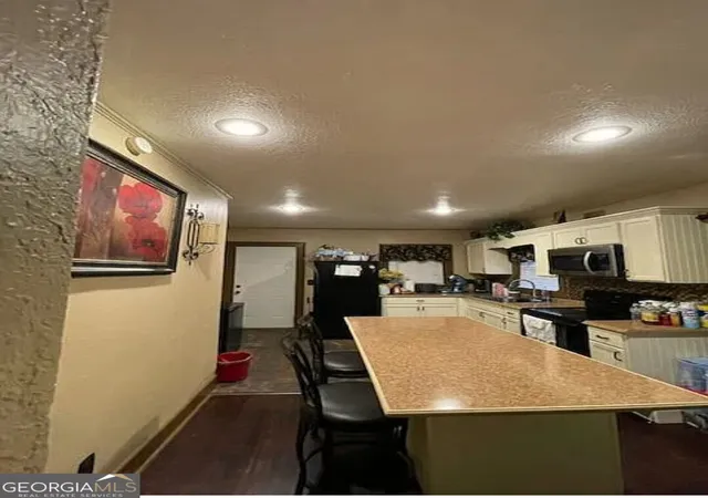 Photo 1 of Single family home for sale at 389 Stewart St SW, Pelham, GA 31779 | MLS# 10880316 | Listing updated on 2026-10-28