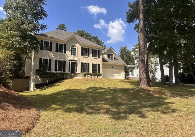 Photo 2 of Single family home for sale at 180 Shyrewood Dr, Lawrenceville, GA 30043 | MLS# 10839859 | Listing updated on 2026-09-17