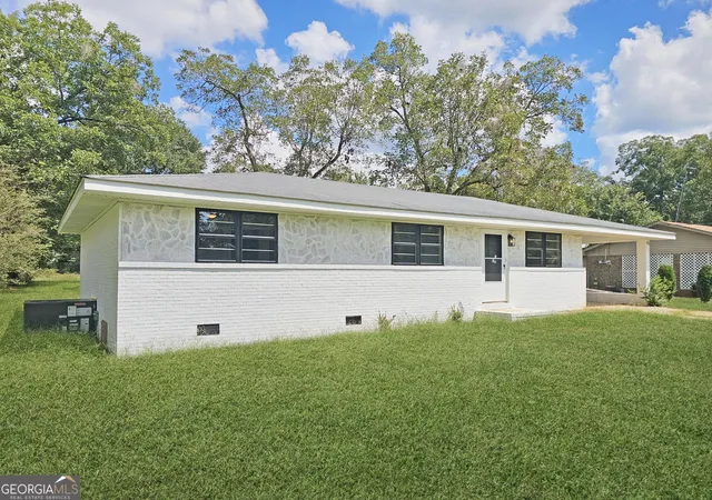 Photo 1 of Sale Pending at 84 Adkerson Dr, Zebulon, GA 30295 | MLS# 10839509 | Listing updated on 2026-09-06