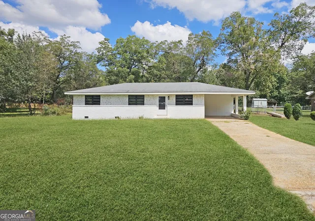 Photo 2 of Sale Pending at 84 Adkerson Dr, Zebulon, GA 30295 | MLS# 10839509 | Listing updated on 2026-09-06