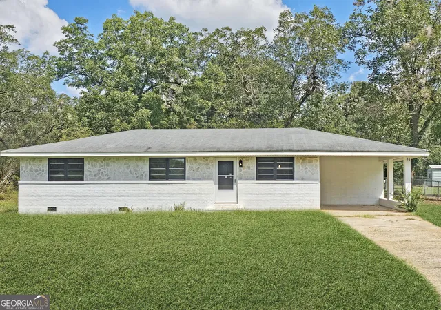 Photo 2 of Sale Pending at 84 Adkerson Dr, Zebulon, GA 30295 | MLS# 10839509 | Listing updated on 2026-09-06