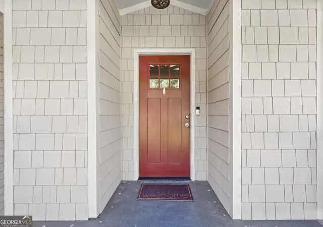 Photo 3 of Single family home for sale at 3195 Ann Rd, Smyrna, GA 30080 | MLS# 10842769 | Listing updated on 2026-10-09