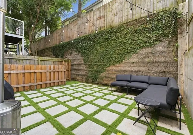 Photo 3 of Townhouse for sale at 1278 Eames Grn Nw, Atlanta, GA 30318 | MLS# 10827537 | Listing updated on 2026-10-23