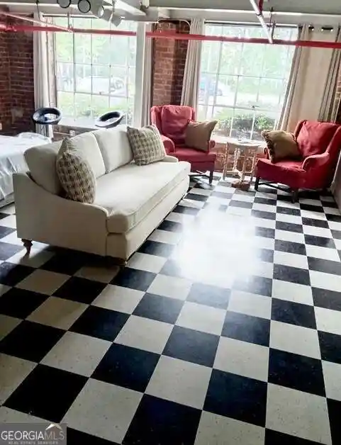 Listing Photo 2 - Condo for sale in 301 Bradley St A 102 located at 301 Bradley St A 102, Carrollton, GA 30117 - Unit #A 102