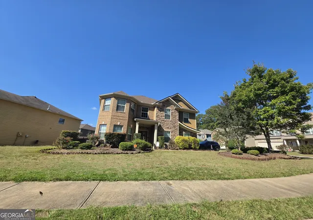 Photo 1 of Single family home for sale at 7502 Bowhead Ct, Fairburn, GA 30213 | MLS# 10874343 | Listing updated on 2026-10-27
