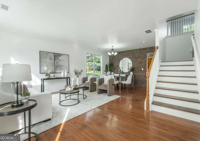 Photo 4 of Single family home for sale at 1214 Loowit Falls Ct, Braselton, GA 30517 | MLS# 10824211 | Listing updated on 2026-09-23