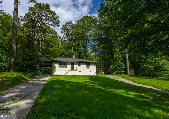 Photo 2 of Single family home for sale at 2970 Humphries Dr Se, Atlanta, GA 30354 | MLS# 10821956 | Listing updated on 2026-09-13