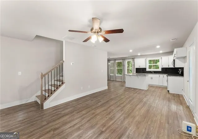Photo 4 of Single family home for sale at 347 Shalloway Dr Ne, Kennesaw, GA 30144 | MLS# 10824127 | Listing updated on 2026-10-23