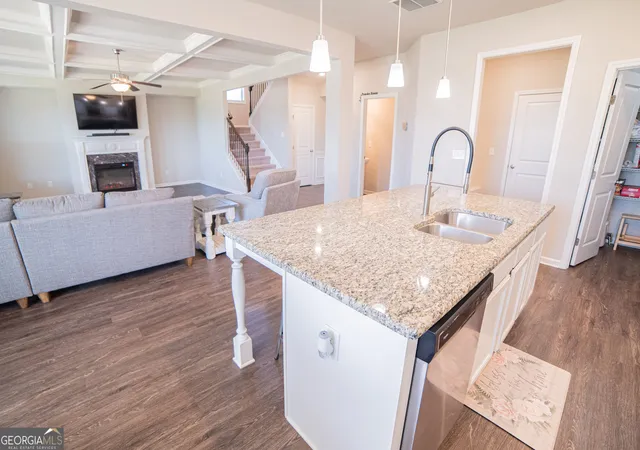Photo 4 of Single family home for sale at 9849 Elderberry Pointe, Braselton, GA 30517 | MLS# 10830545 | Listing updated on 2026-10-04