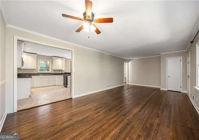 Photo 2 of Single family home for sale at 535 Valley Ln, Atlanta, GA 30328 | MLS# 10841928 | Listing updated on 2026-09-08