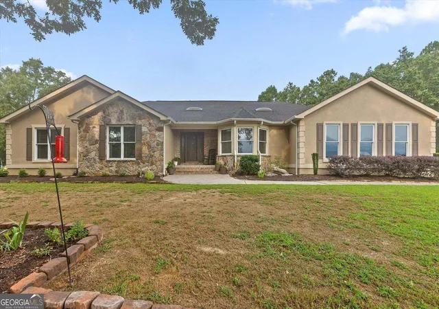 Photo 1 of Single family home for sale at 2837 Highway 411 S, Chatsworth, GA 30705 | MLS# 10838174 | Listing updated on 2026-09-11