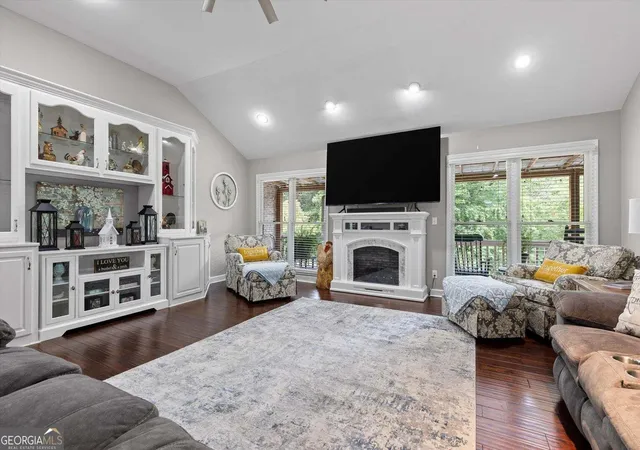 Photo 3 of Single family home for sale at 2837 Highway 411 S, Chatsworth, GA 30705 | MLS# 10838174 | Listing updated on 2026-09-11