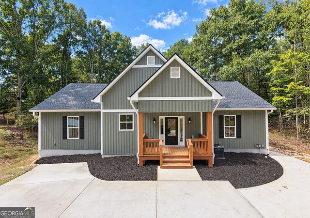 Photo 1 of Single family home for sale at 3705 Ronny Way, Gainesville, GA 30506 | MLS# 10765926 | Listing updated on 2026-10-31