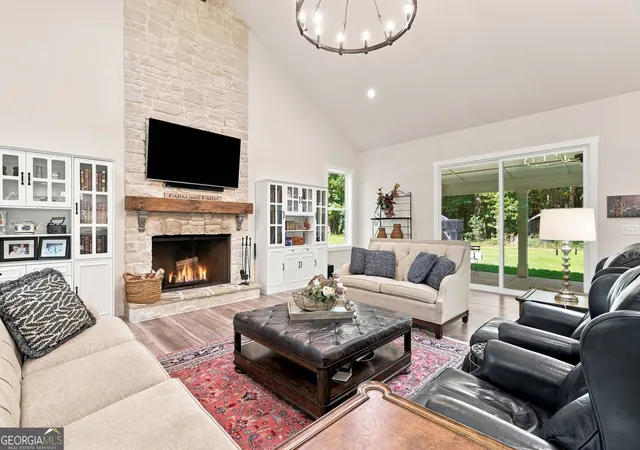 Photo 1 of Single family home for sale at 2850 Willow Bnd Dr, Cumming, GA 30028 | MLS# 10841184 | Listing updated on 2026-10-02