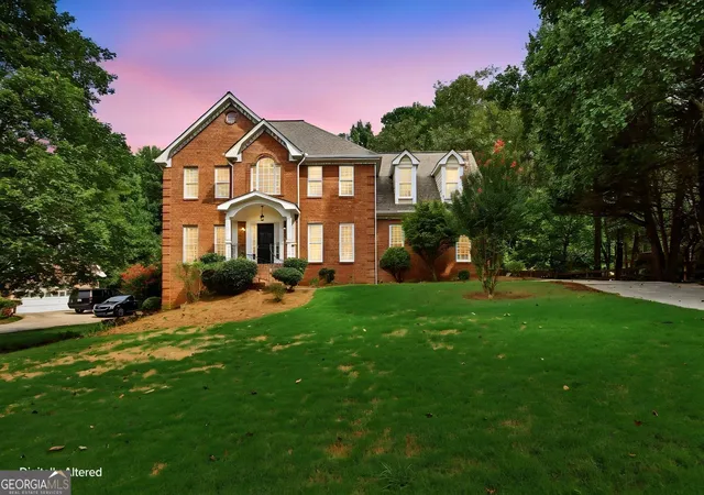 Photo 2 of Sale Pending at 2341 Weatherstone Cir Se, Conyers, GA 30094 | MLS# 10839443 | Listing updated on 2026-09-14
