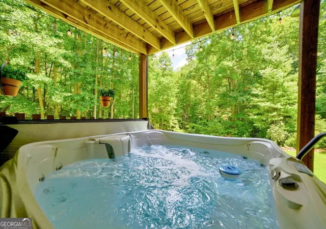 Photo 2 of Single family home for sale at 50 Trails End Ct, Ellijay, GA 30536 | MLS# 10841371 | Listing updated on 2026-09-08