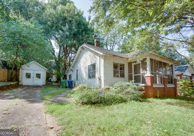 Photo 2 of Single family home for sale at 1269 Oak Grv Ave Se, Atlanta, GA 30316 | MLS# 10839542 | Listing updated on 2026-09-17