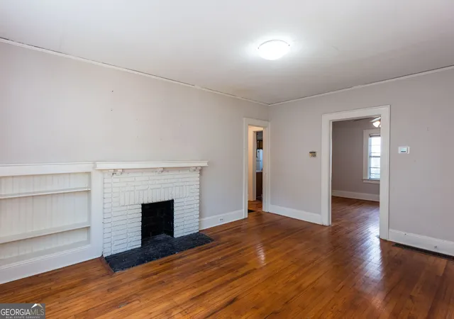 Photo 4 of Single family home for sale at 1269 Oak Grv Ave SE, Atlanta, GA 30316 | MLS# 10839542 | Listing updated on 2026-09-17