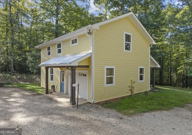 Photo 2 of Single family home for sale at 1250 Guinn Rd, Madison, GA 30650 | MLS# 10851150 | Listing updated on 2026-10-06