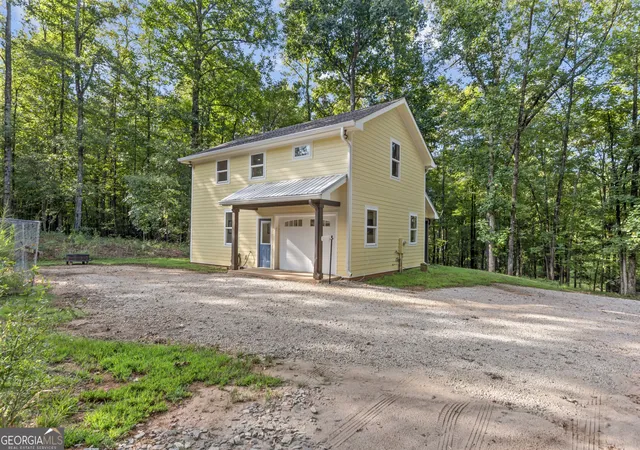 Photo 3 of Single family home for sale at 1250 Guinn Rd, Madison, GA 30650 | MLS# 10851150 | Listing updated on 2026-10-06